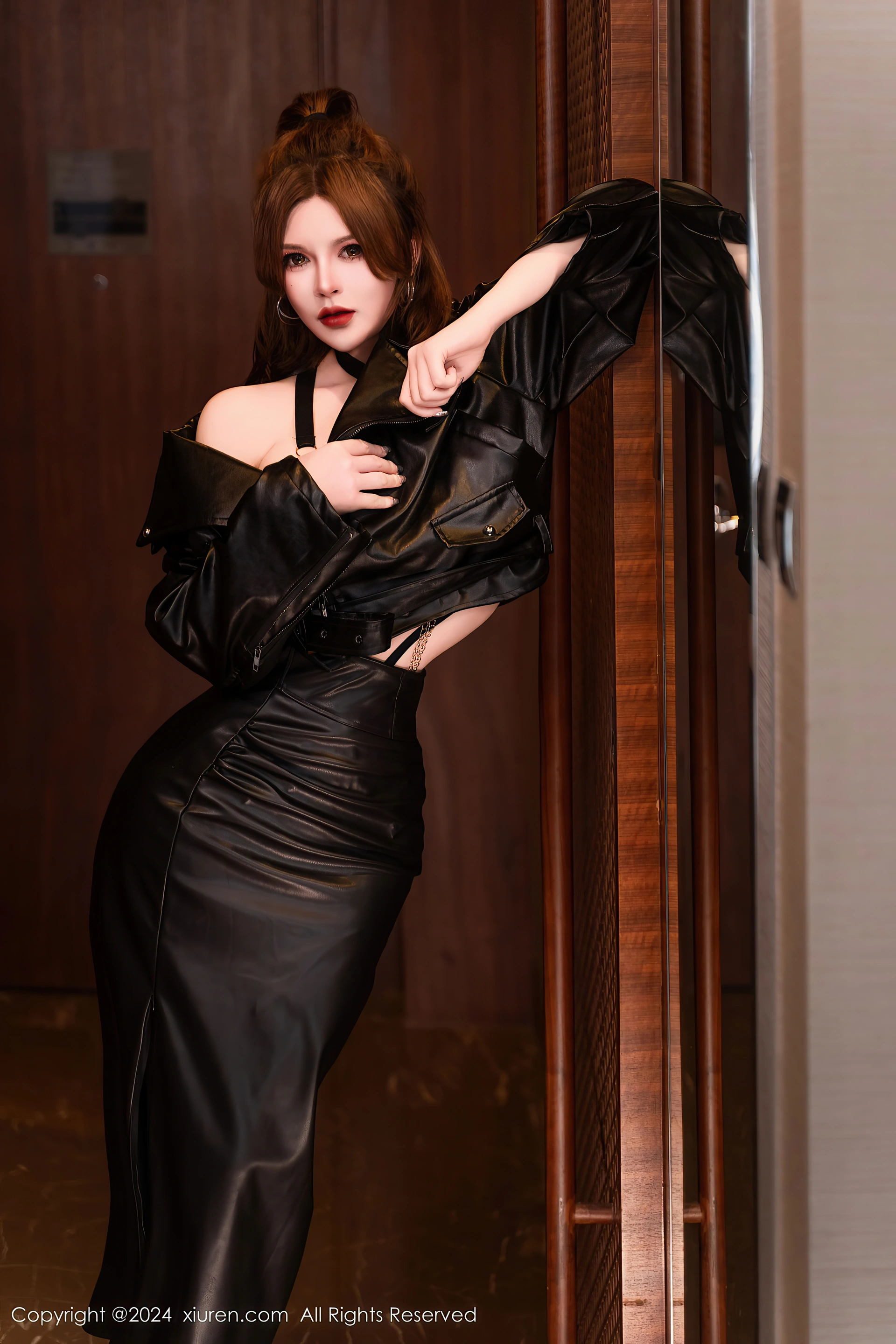 [Xiuren秀人网]2024.03.28 NO.8305 伊丽莎有点白 1